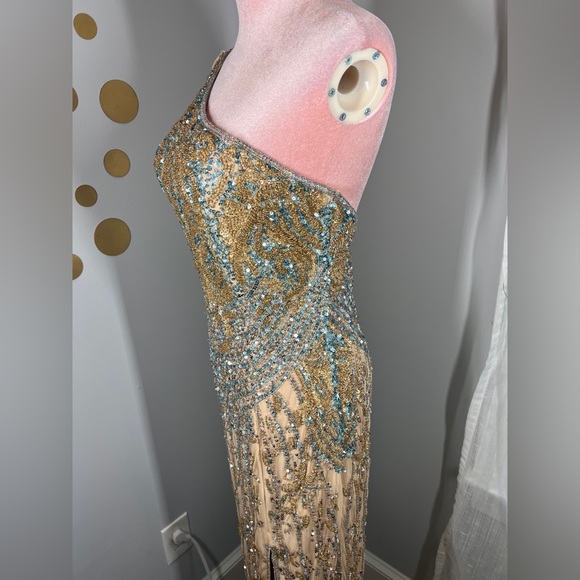 EUC Sherri Hill Style 53913 One Shoulder Gown - Picture 10 of 16